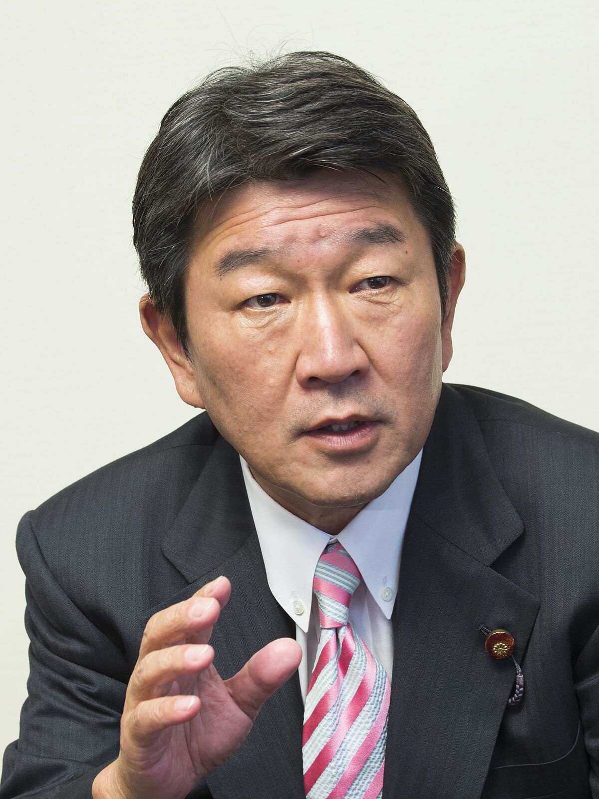 自民黨總裁參選人訪與那國島 談因應台灣有事 自民黨總裁參選人訪與那國島 談因應台灣有事