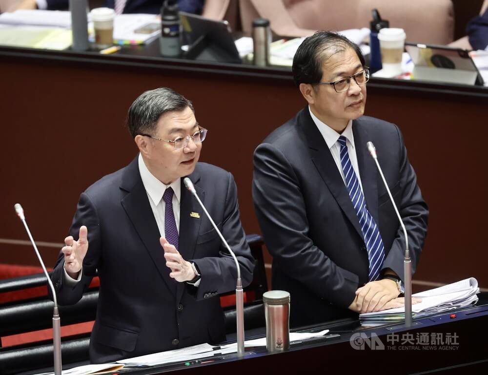 卓榮泰:政治工作者隨時對國人負責 這是應有態度 卓榮泰:政治工作者隨時對國人負責 這是應有態度