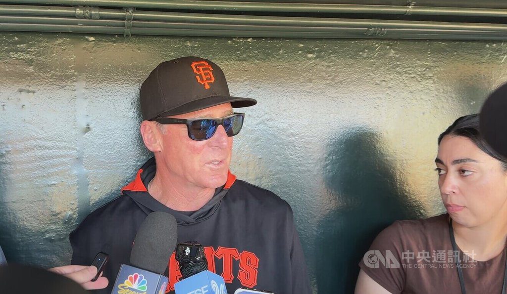 MLB巨人總教練:對手左打多 鄧愷威會上場但不先發 MLB巨人總教練:對手左打多 鄧愷威會上場但不先發