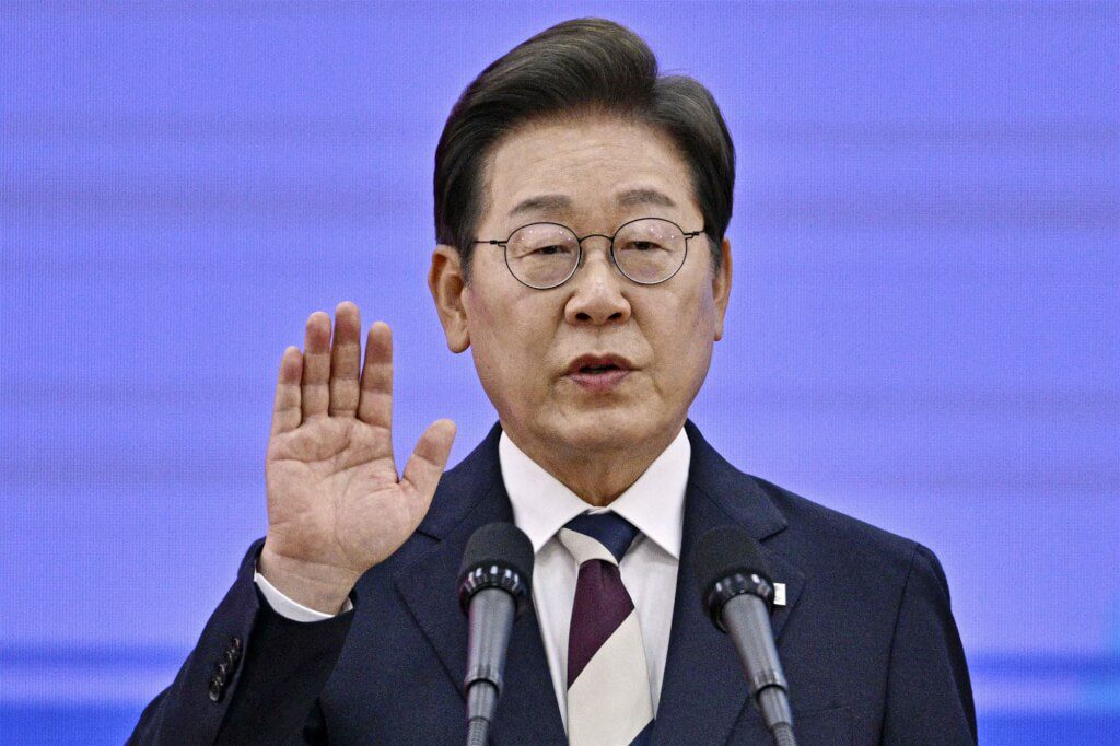 李在明:準備階段性履行兩韓協議 恢復信賴基礎 李在明:準備階段性履行兩韓協議 恢復信賴基礎