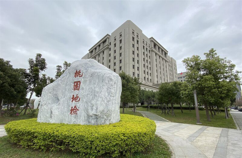台中警盤查超載車輛 揪出非法移工及通緝犯共8人 台中警盤查超載車輛 揪出非法移工及通緝犯共8人