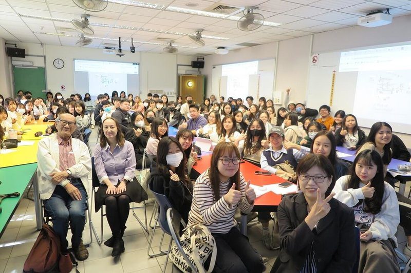 中原大學人文與教育學院舉辦國際講座，從全球視野反思AI發展下的教育議題。（中原提供）中央社記者許秩維傳真　114年11月27日
