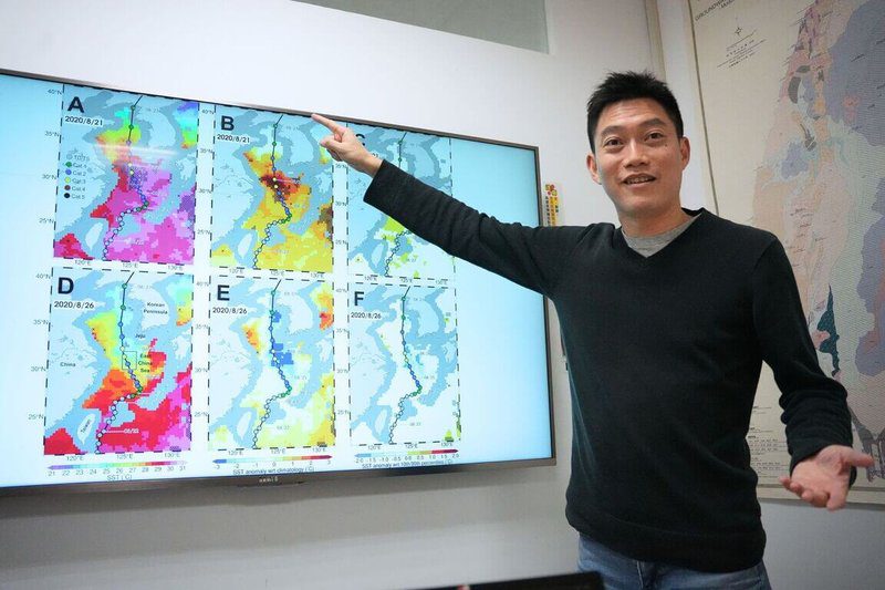 中央大學水文與海洋科學研究所所長潘任飛（圖）團隊最新研究指出，颱風是海洋熱浪（Marine Heatwaves）的「天然調節者」，能夠有效快速消除並延遲海洋熱浪的出現；並刊載於國際期刊Science Advances（科學進展）。（中大提供）中央社記者陳至中台北傳真　114年11月28日