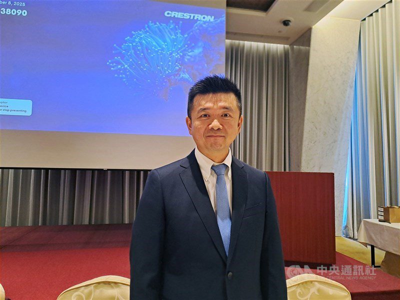 製鞋廠中傑-KY董事長劉安哲27日表示，印尼東爪哇廠已於10月底開工，預計明年底或後年初開出產能。(中央社檔案照片)