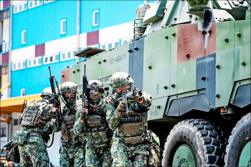 漢光42號強化空軍戰力保存 法籍學者:新竹基地恐成首波攻擊目標 漢光42號強化空軍戰力保存 法籍學者:新竹基地恐成首波攻擊目標
