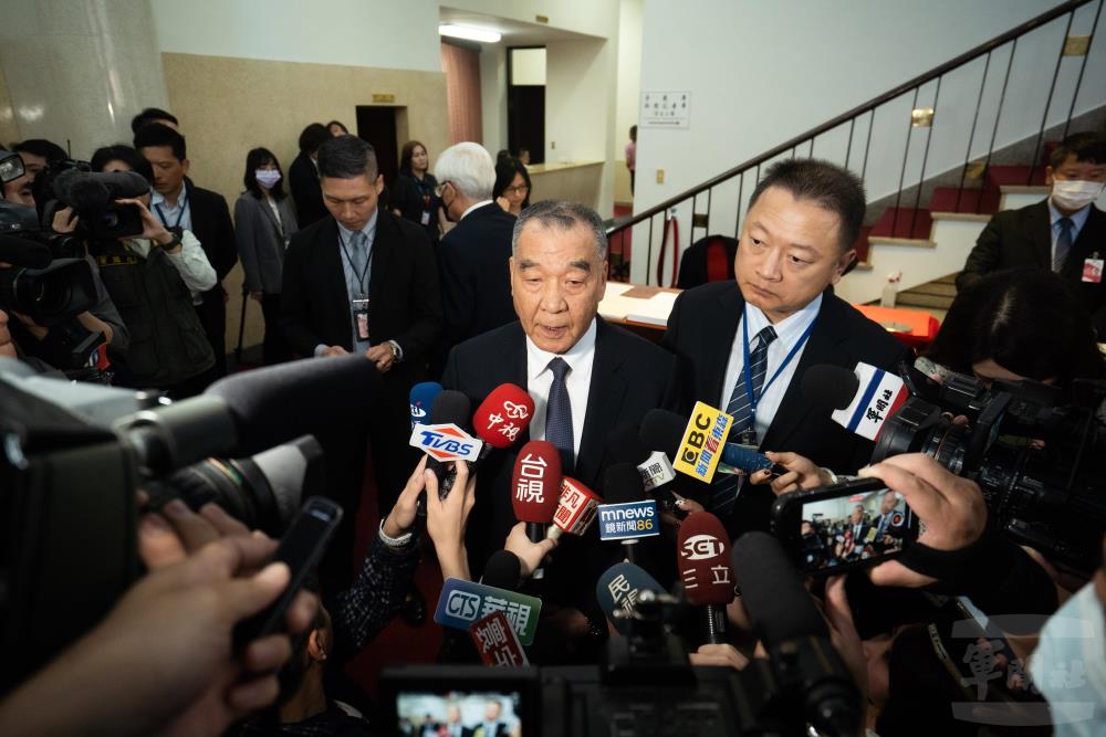 國防部更改第一擊要件 共機踰越界線就反擊