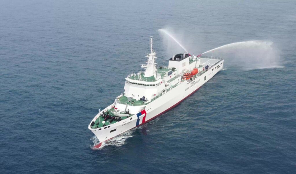 新竹艦進入美國檀香山港 海巡署證實:正在執行中太平洋巡護任務 新竹艦進入美國檀香山港 海巡署證實:正在執行中太平洋巡護任務