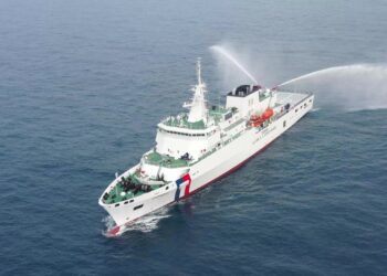 新竹艦進入美國檀香山港  海巡署證實：正在執行中太平洋巡護任務