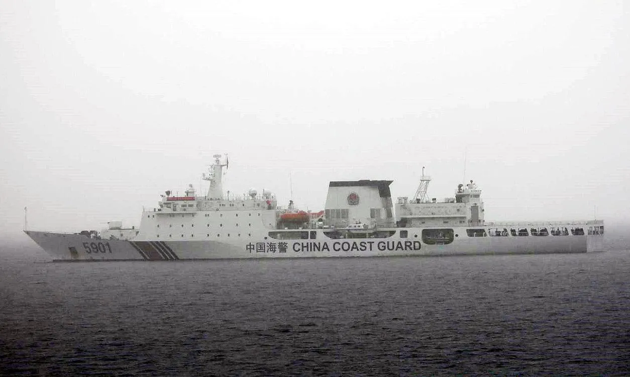 中國「怪獸級」海警船停菲海域 菲：這是中國海警的威嚇行為