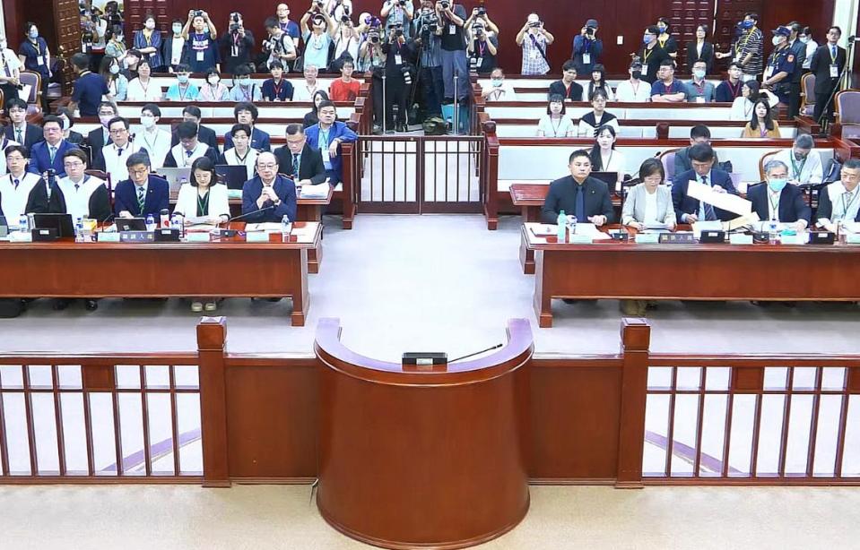 大法官直球對決黃國昌 他坦言「總統不來立院也沒轍」 大法官直球對決黃國昌 他坦言「總統不來立院也沒轍」