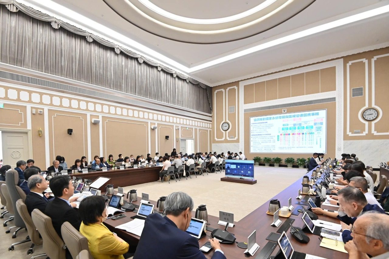 政院：推動對等尊嚴兩岸交流 增進與港澳良性互動