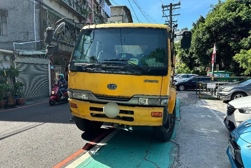 新北垃圾車擦撞輾斃女子 駕駛涉過失致死遭送辦 新北垃圾車擦撞輾斃女子 駕駛涉過失致死遭送辦