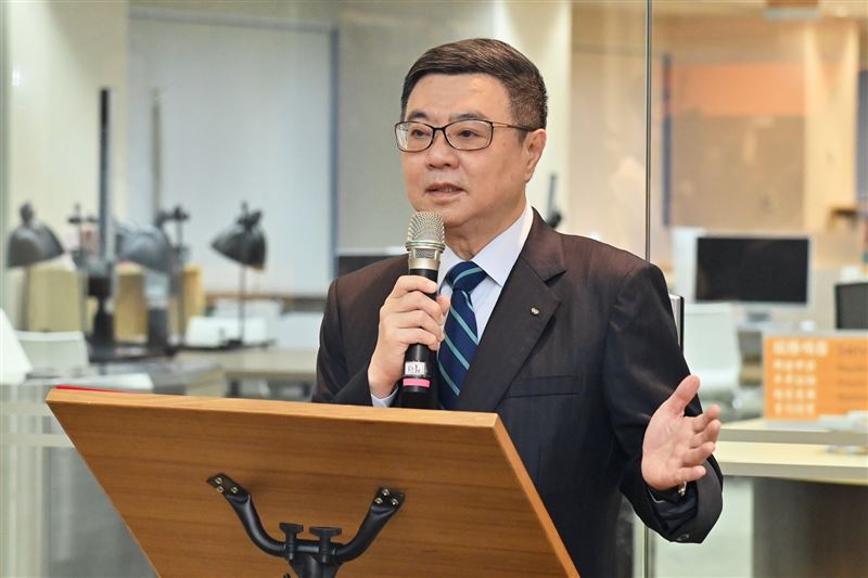 卓榮泰:積極尋求鐵公路方案 給花蓮鄉親安全回家路 卓榮泰:積極尋求鐵公路方案 給花蓮鄉親安全回家路