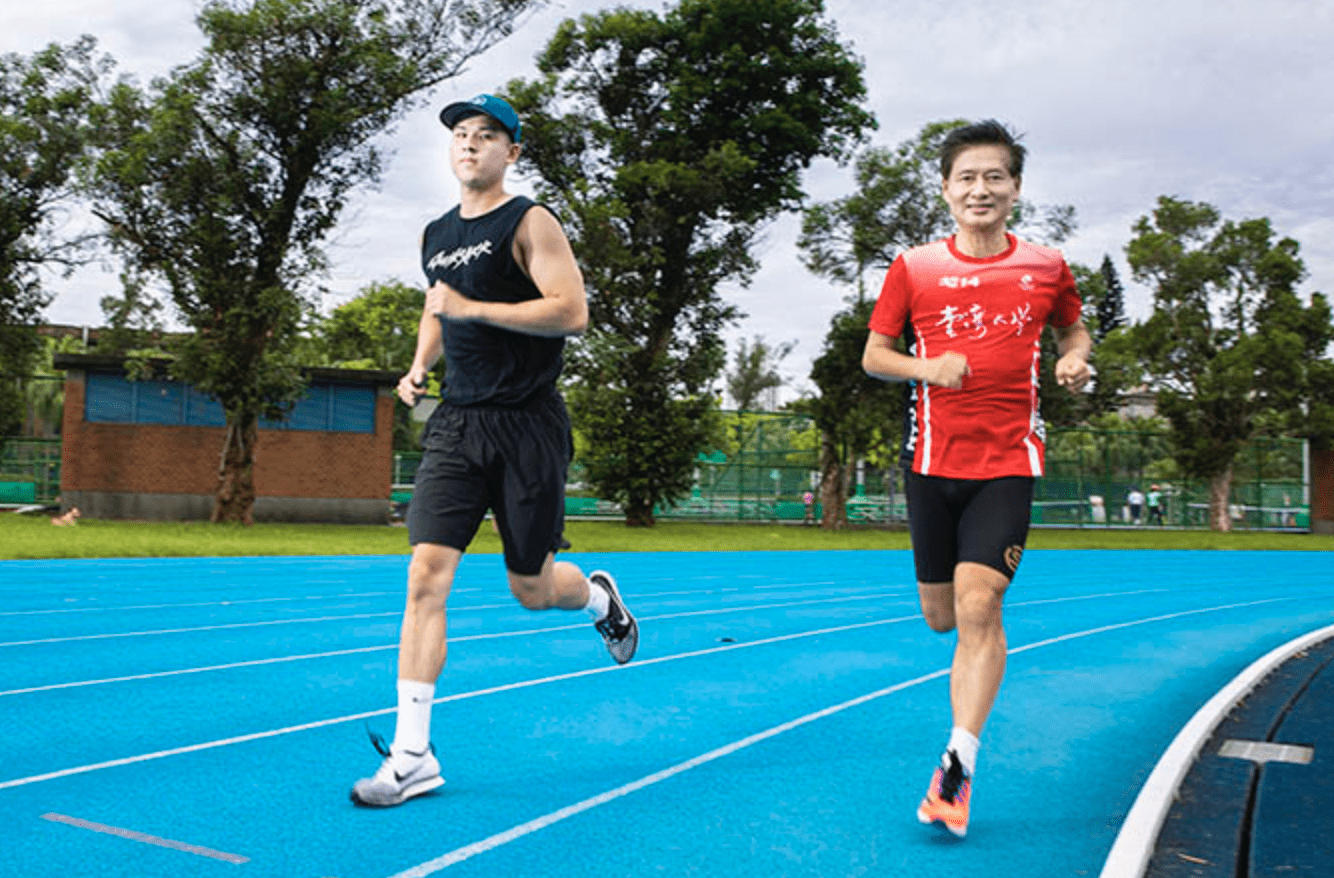 專訪/接二連三的肝癌喪妻衝擊 郭瑞祥學會放慢節奏、跑遍百場馬拉松(2) 專訪/接二連三的肝癌喪妻衝擊 郭瑞祥學會放慢節奏、跑遍百場馬拉松(2)