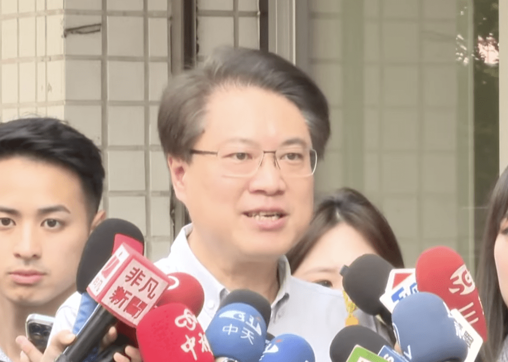 林右昌:2026選舉提名依黨內機制 避談參選新北市長傳聞 林右昌:2026選舉提名依黨內機制 避談參選新北市長傳聞