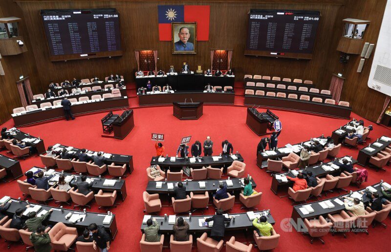 反廢死公投遭否決 藍促立法院對中選會提行政訴訟 反廢死公投遭否決 藍促立法院對中選會提行政訴訟