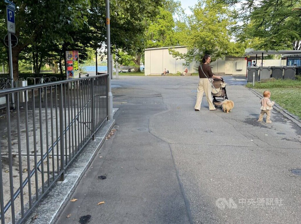 瑞士出生率低勞動市場缺工 央行發經濟發展趨緩警訊 瑞士出生率低勞動市場缺工 央行發經濟發展趨緩警訊
