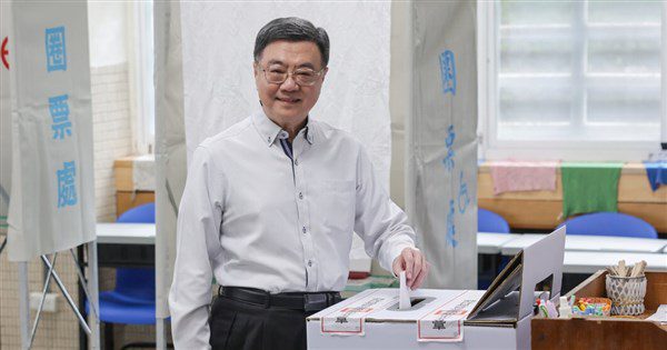 罷免日內湖投票 卓榮泰:祈禱美麗多山國家一切變好 罷免日內湖投票 卓榮泰:祈禱美麗多山國家一切變好