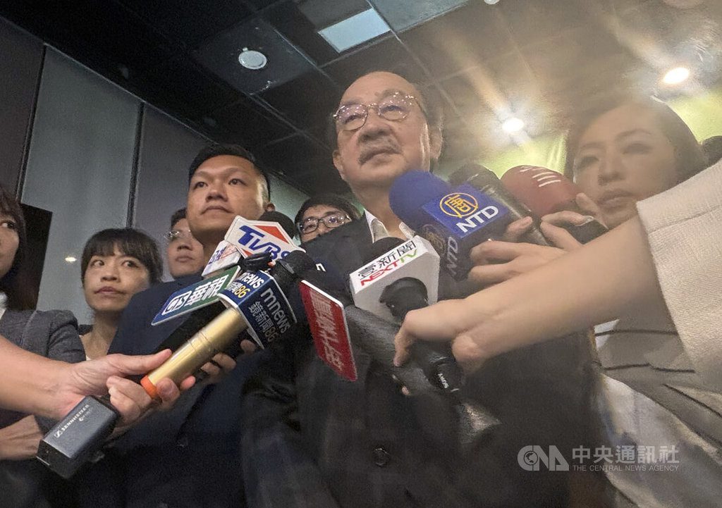 承認罷免失敗 柯建銘:仍堅定捍衛民主 承認罷免失敗 柯建銘:仍堅定捍衛民主