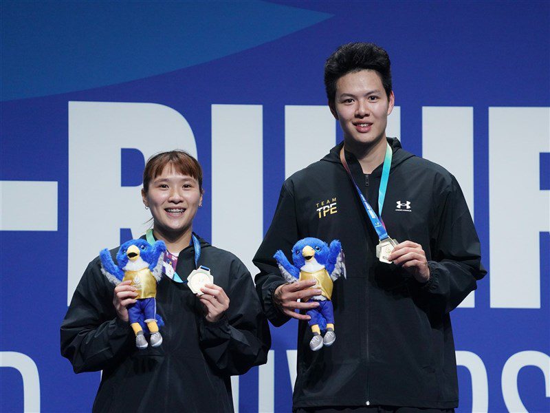 吳軒毅楊筑云世大運羽球摘金 台灣混雙包辦金銀銅 吳軒毅楊筑云世大運羽球摘金 台灣混雙包辦金銀銅