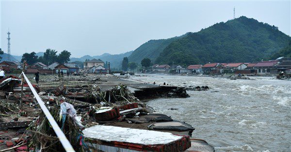中國暴雨成災 河北灤平縣山坡地崩塌增至8死4失聯 中國暴雨成災 河北灤平縣山坡地崩塌增至8死4失聯