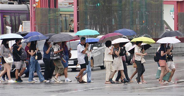 吳德榮:中南部降雨持續至8/5 慎防劇烈天氣 吳德榮:中南部降雨持續至8/5 慎防劇烈天氣