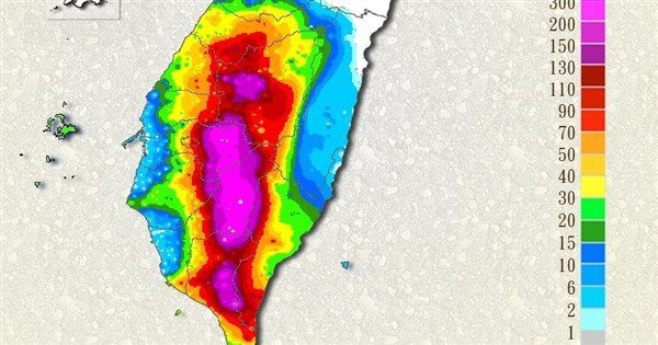 西南氣流北移挾強降雨 高屏24小時雨量上看340毫米 西南氣流北移挾強降雨 高屏24小時雨量上看340毫米