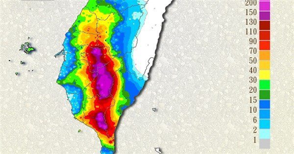 氣象署發布豪雨特報 嘉南高屏嚴防豪雨 氣象署發布豪雨特報 嘉南高屏嚴防豪雨