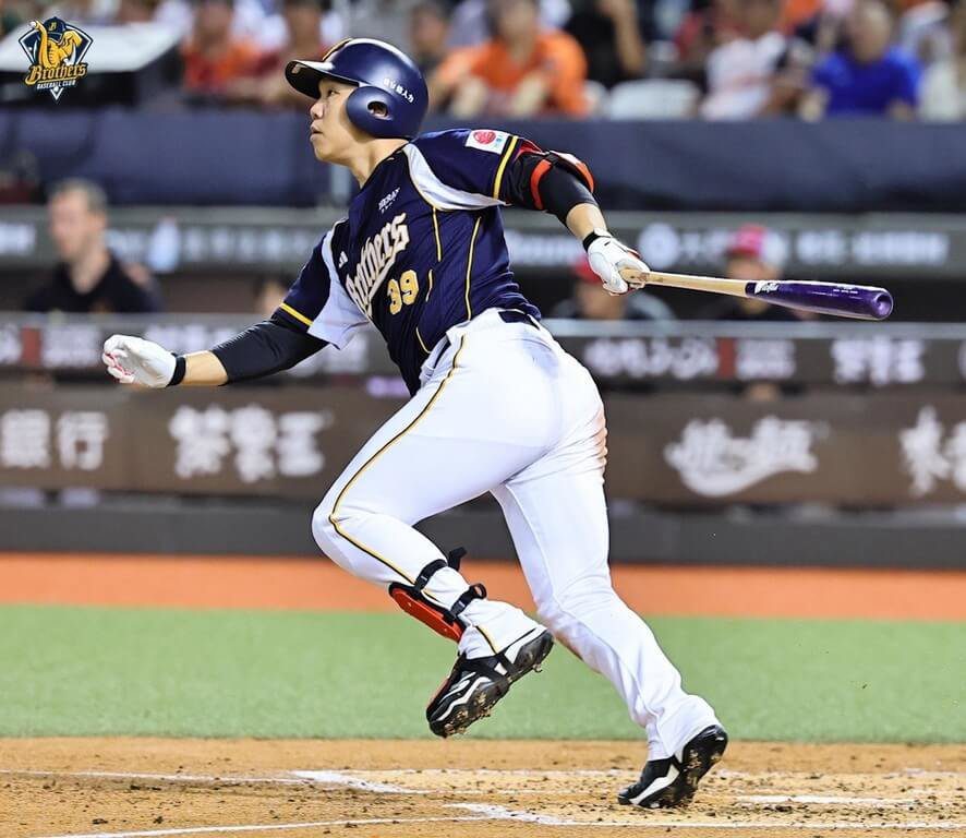 詹子賢生子後好運奪MVP 笑稱「鹹蛋超人」也進化了 詹子賢生子後好運奪MVP 笑稱「鹹蛋超人」也進化了