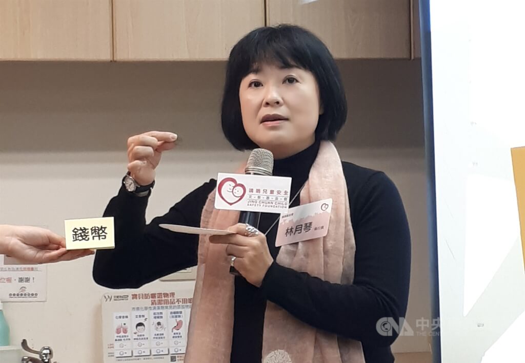 公共場所障礙多 立委與身障者籲政府應加速改善 公共場所障礙多 立委與身障者籲政府應加速改善