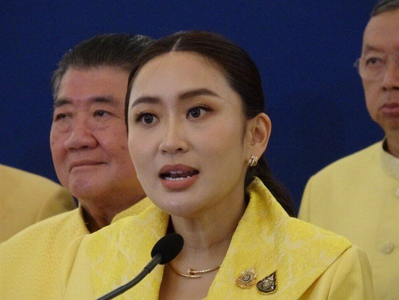 泰國憲法法院裁定貝東塔免職 違反總理應有道德標準 泰國憲法法院裁定貝東塔免職 違反總理應有道德標準