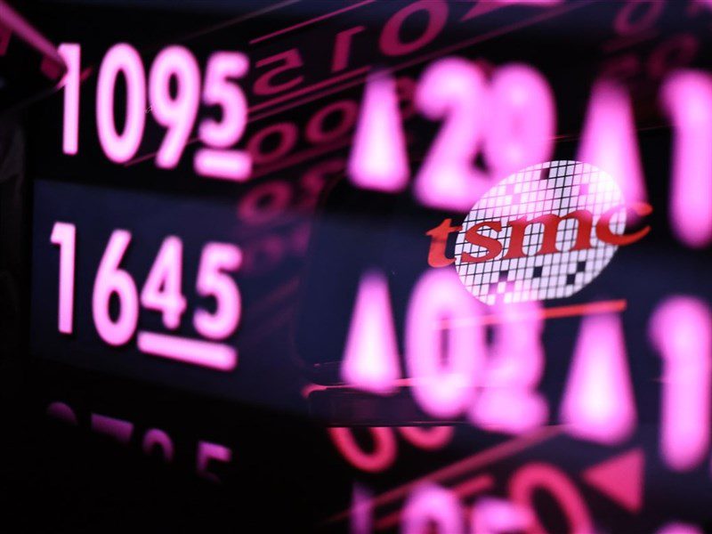 市場正面看待半導體關稅 股匯雙漲新台幣勁揚1.7角 市場正面看待半導體關稅 股匯雙漲新台幣勁揚1.7角