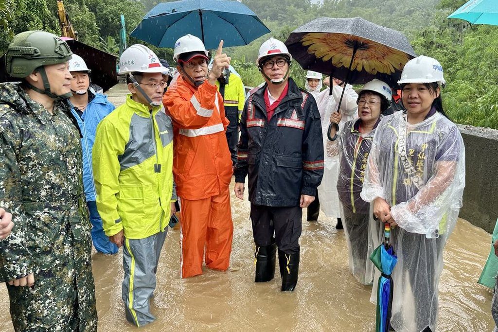 那瑪夏聯外道路斷 卓榮泰致電陳其邁、中央全力支援 那瑪夏聯外道路斷 卓榮泰致電陳其邁、中央全力支援