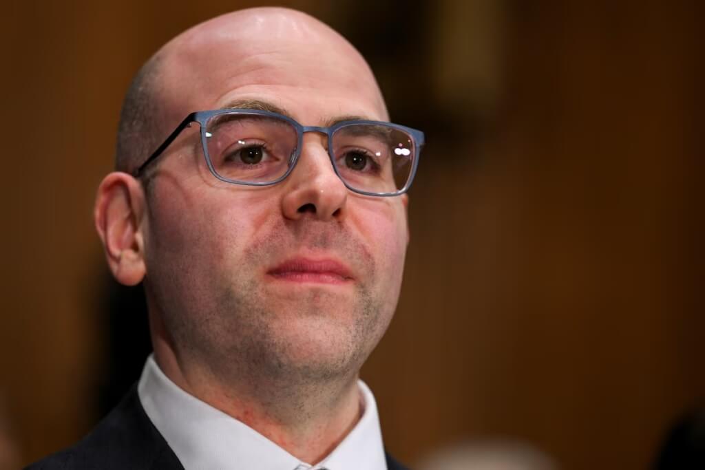 安插自己人 川普欽點首席經濟顧問出任Fed理事 安插自己人 川普欽點首席經濟顧問出任Fed理事