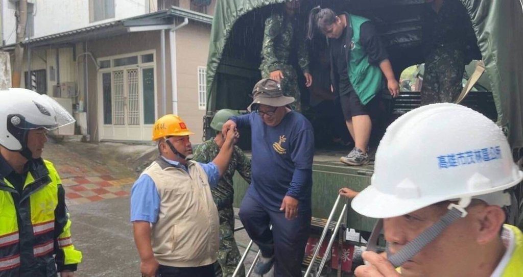 中南部豪雨 國軍第四第五作戰區協助災防環境清整 中南部豪雨 國軍第四第五作戰區協助災防環境清整