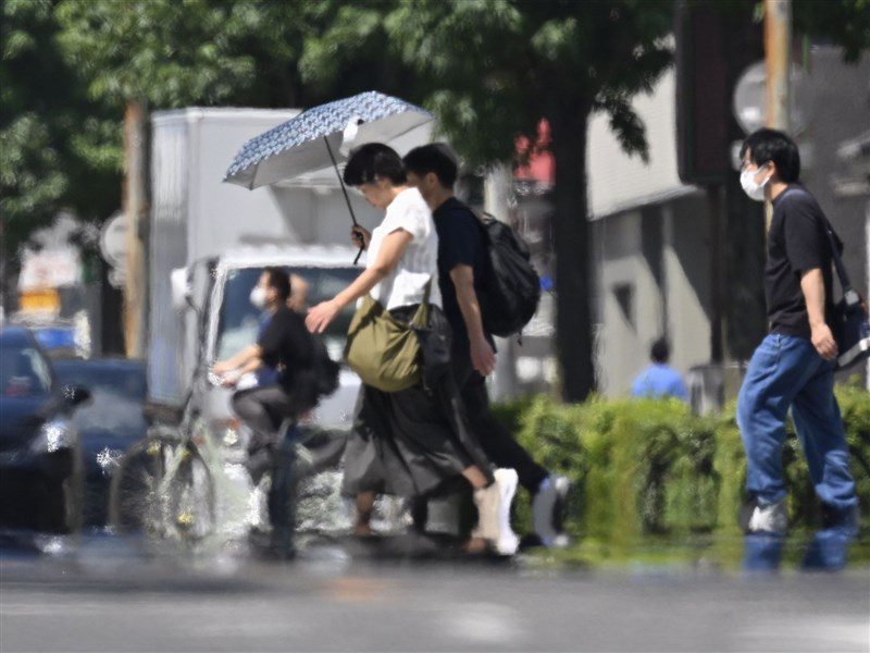 名古屋市飆至40度 日本28都道府縣發布中暑警戒 名古屋市飆至40度 日本28都道府縣發布中暑警戒