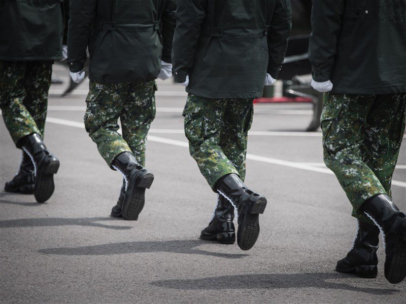 國軍懲罰新規上路 罰站1天不能超過2小時 國軍懲罰新規上路 罰站1天不能超過2小時