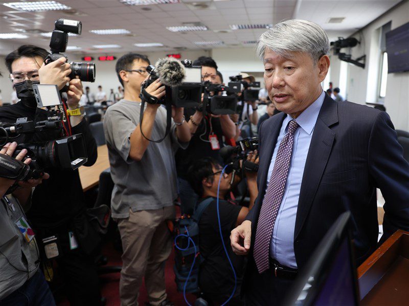 郭智輝:盼新台幣匯價維持31元 將提供央行意見參考 郭智輝:盼新台幣匯價維持31元 將提供央行意見參考