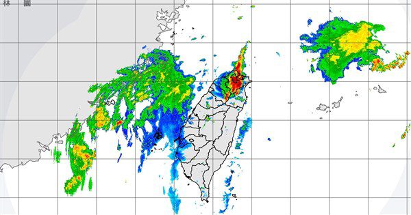 北市估時雨量達百毫米 災害應變中心提升開設 北市估時雨量達百毫米 災害應變中心提升開設