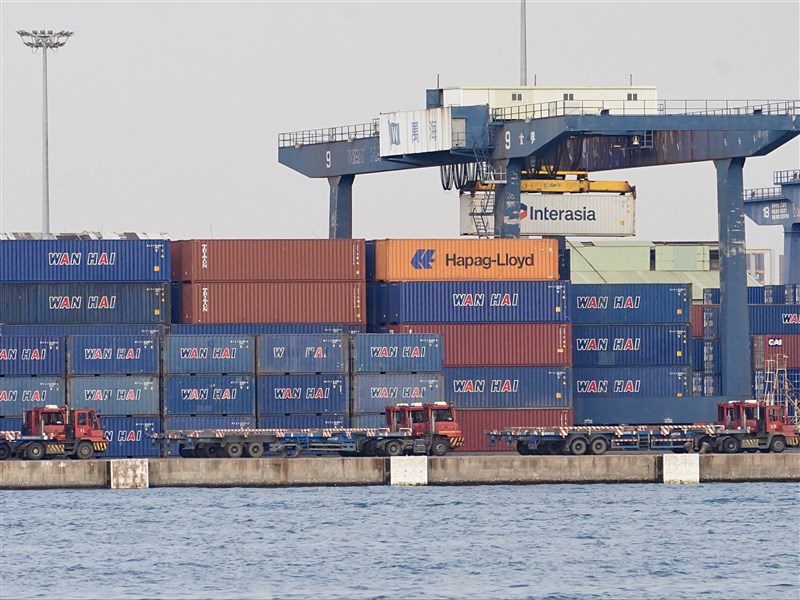 經部:4月已請美律師說明 業者均清楚關稅算法 經部:4月已請美律師說明 業者均清楚關稅算法