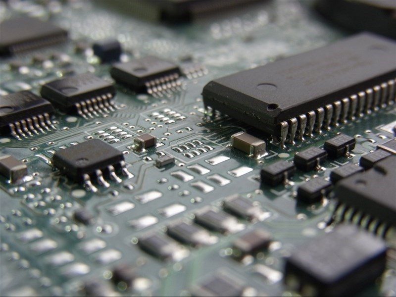 川普未來兩週將宣布鋼鐵和半導體關稅 川普未來兩週將宣布鋼鐵和半導體關稅