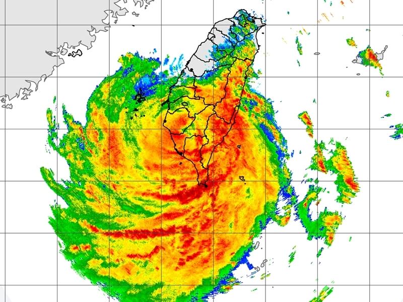 中颱楊柳來襲 颱風中心將通過高屏慎防致災強風 中颱楊柳來襲 颱風中心將通過高屏慎防致災強風