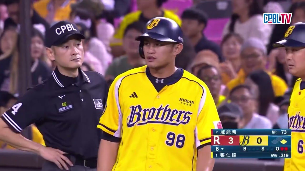 岳政華敲生涯首支再見安打 兄弟逆轉氣走桃猿 岳政華敲生涯首支再見安打 兄弟逆轉氣走桃猿