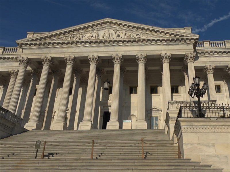 美情報法案新條文 評估與台分享烏克蘭戰術軍備經驗 美情報法案新條文 評估與台分享烏克蘭戰術軍備經驗