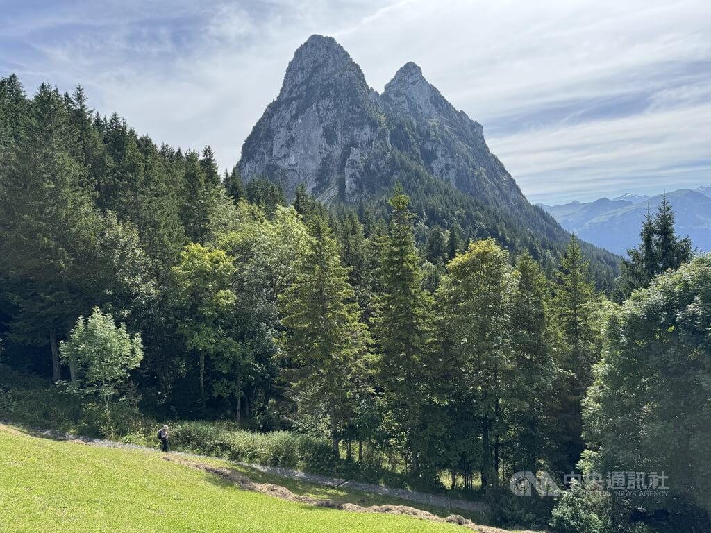 瑞士人愛登山  過度自信缺裝備每年意外4萬件 瑞士人愛登山  過度自信缺裝備每年意外4萬件