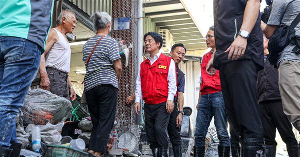 賴總統花蓮勘災 要求1個月內修復馬太鞍溪堤防 賴總統花蓮勘災 要求1個月內修復馬太鞍溪堤防