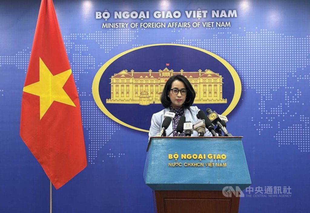 越外交部:未聽聞「以油換俄武」 與美談判不受影響 越外交部:未聽聞「以油換俄武」 與美談判不受影響