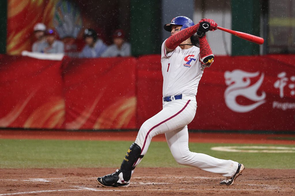 陳敏賜打側投有心得亞錦對韓開轟　教頭讚拚勁十足