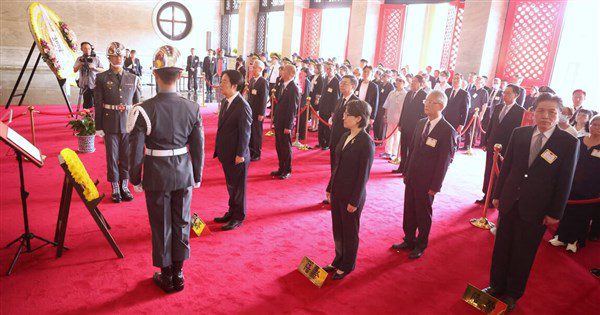 軍人節暨二戰終戰80年 總統:不會拿槍桿子紀念和平 軍人節暨二戰終戰80年 總統:不會拿槍桿子紀念和平