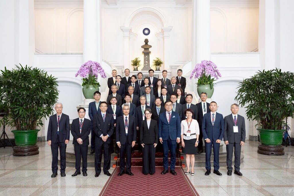 蕭副總統接見環保獎得主　讚展現百工百業創新能力